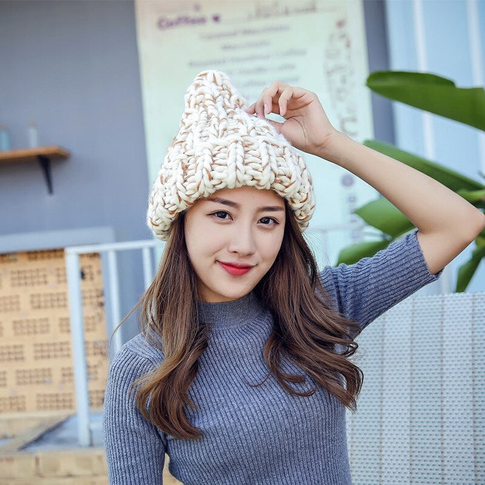 Women's Winter Thickened Chunky Knitted Wool Beanie