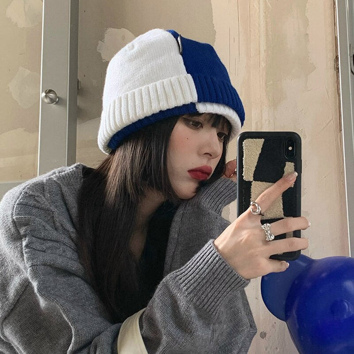 Winterized Knitted Panama Styled Breathable Inverse Colored Bucket Hats