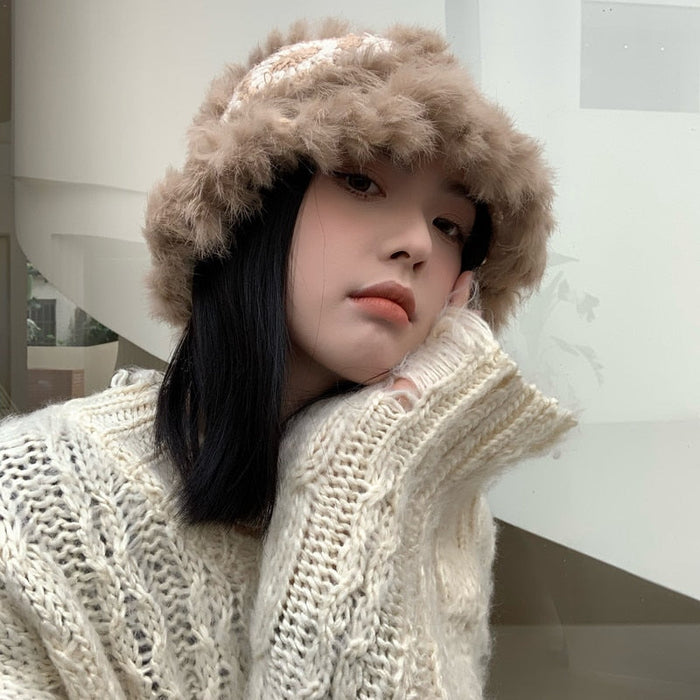 Women's Natural Mink Fur Hand-Knitted Luxury Winter Hat