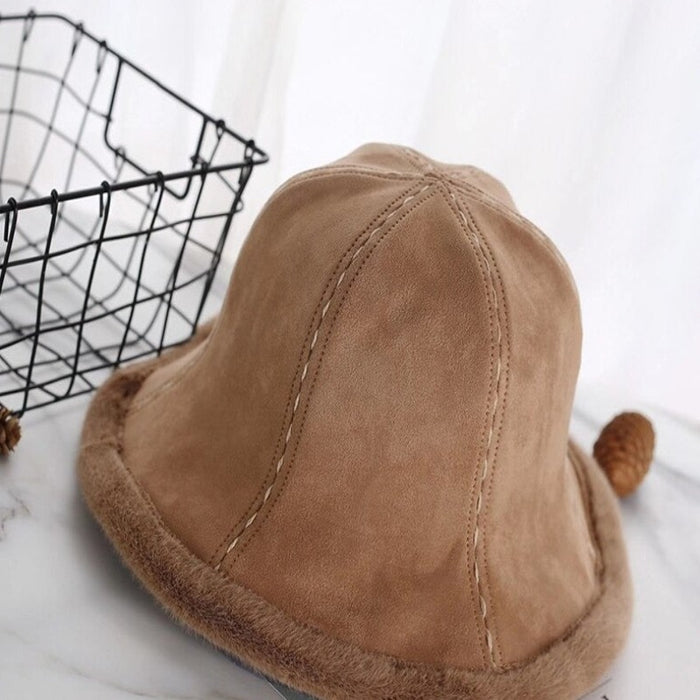 Big Head Round Plush Basin Hat